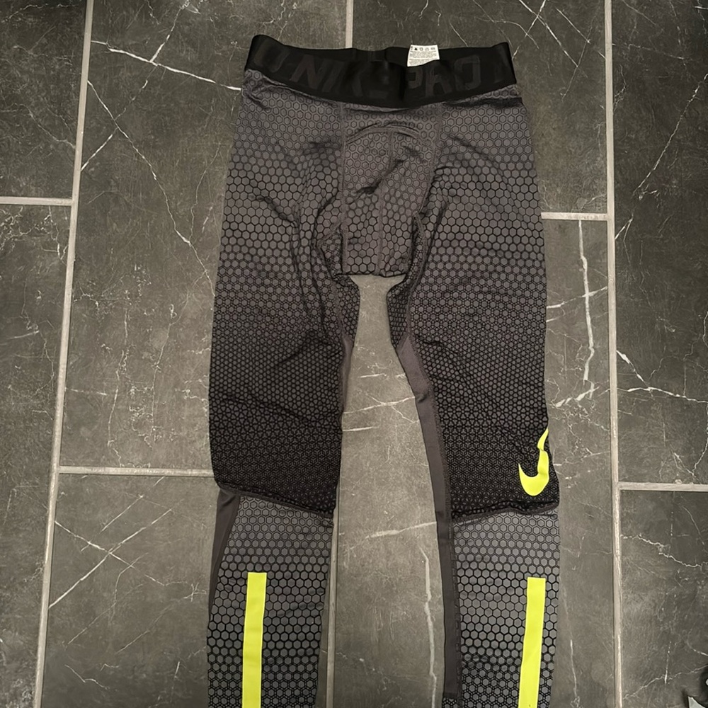 Nike men’s legging